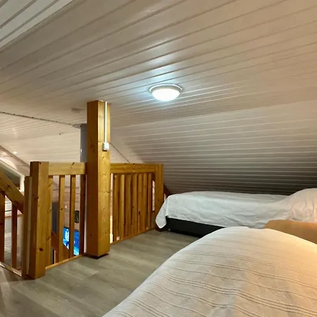 Pikku-hovila Hébergement de vacances Tahkovuori